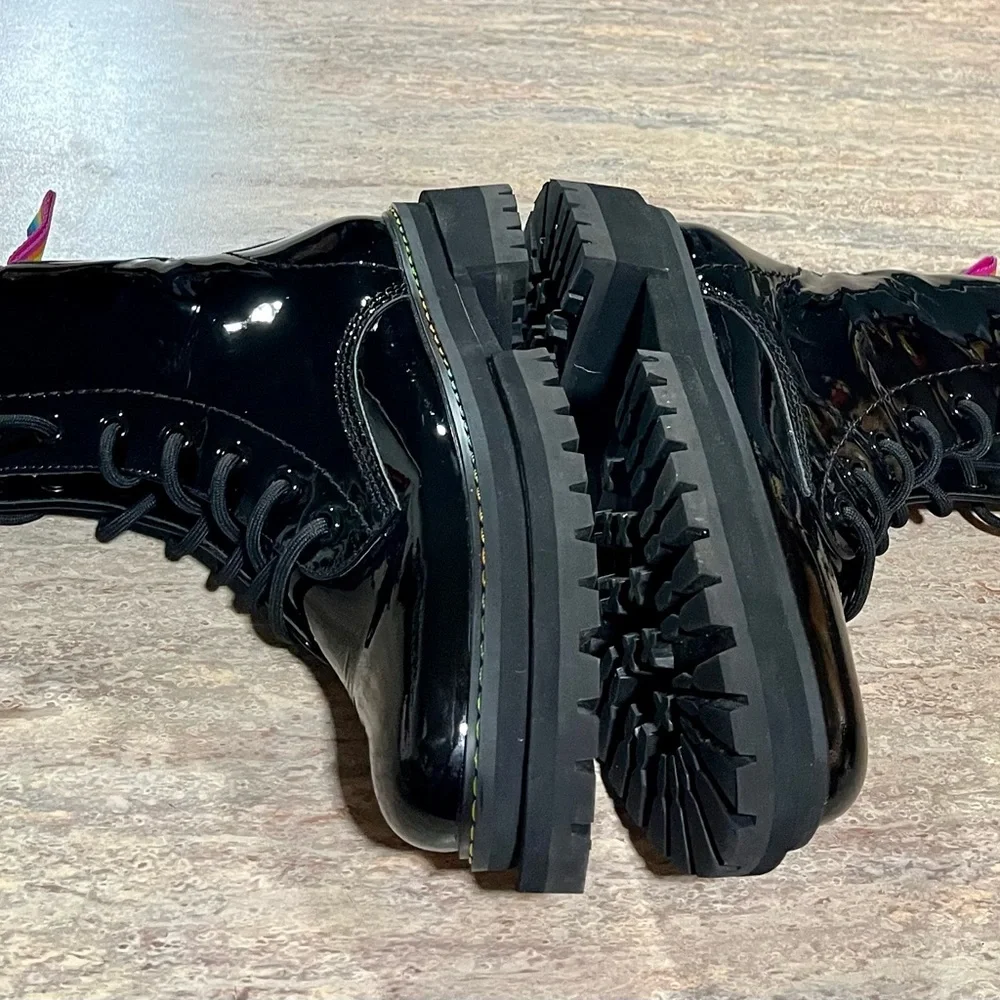 Kurt Geiger London Birdie black glossy combat boots with rainbow 🌈 stitching - Picture 7 of 16